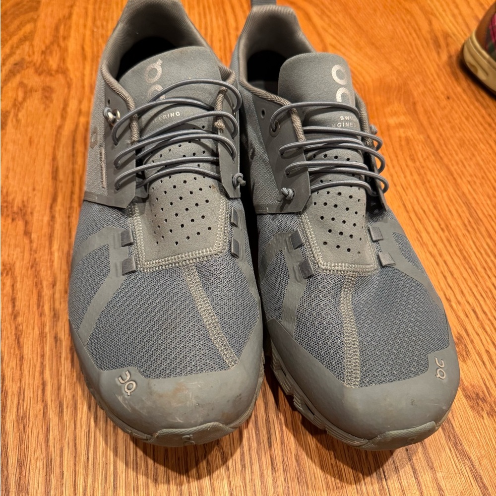 On Running Gray Athletic Shoes with Breathable Mesh Design